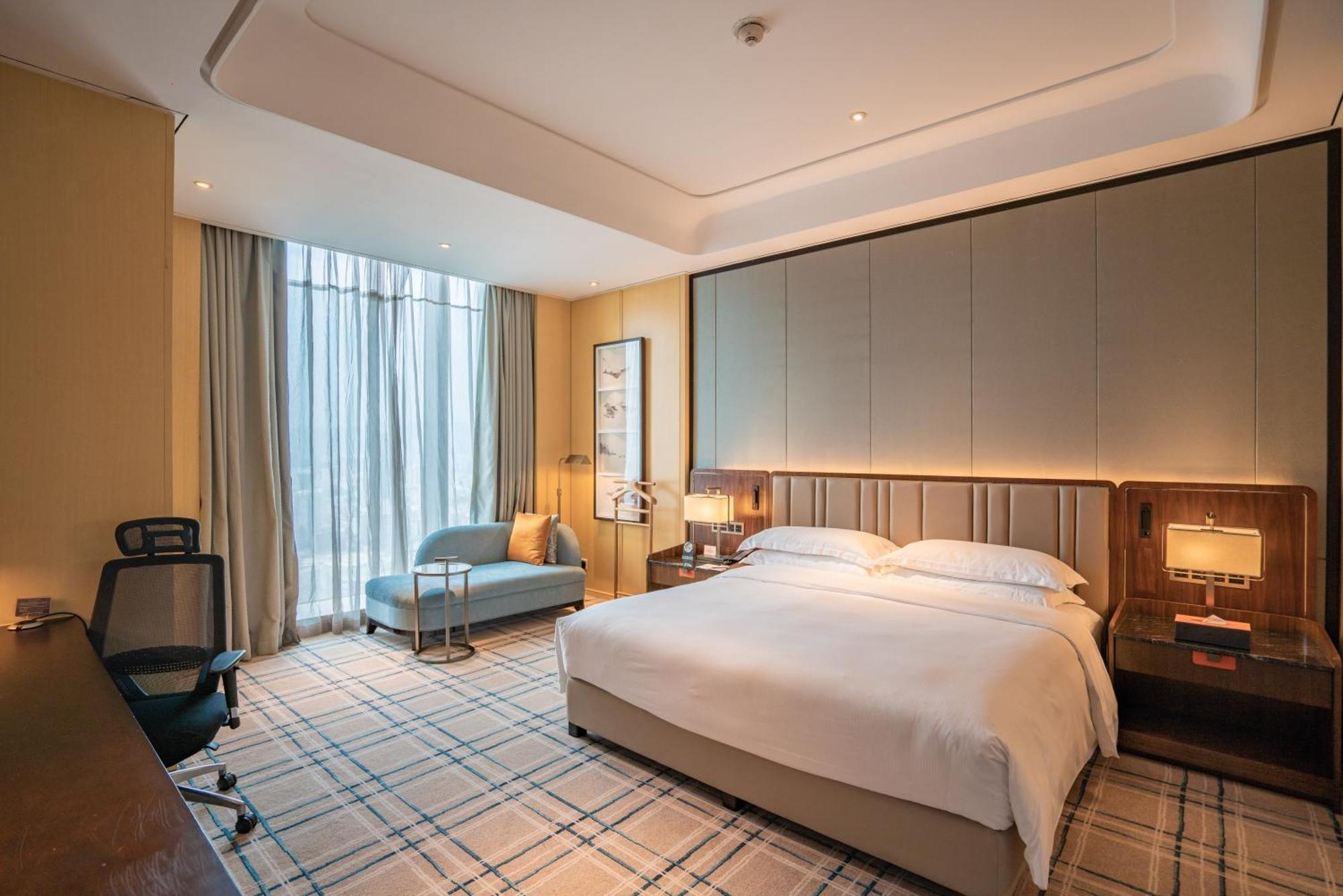 Hilton Fuzhou Hotell Fuzhou  Exteriör bild