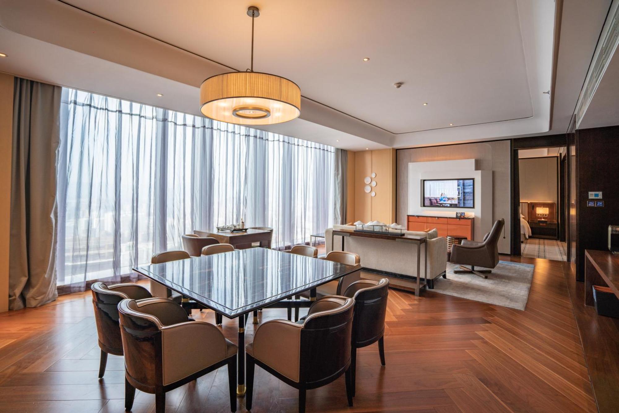 Hilton Fuzhou Hotell Fuzhou  Exteriör bild