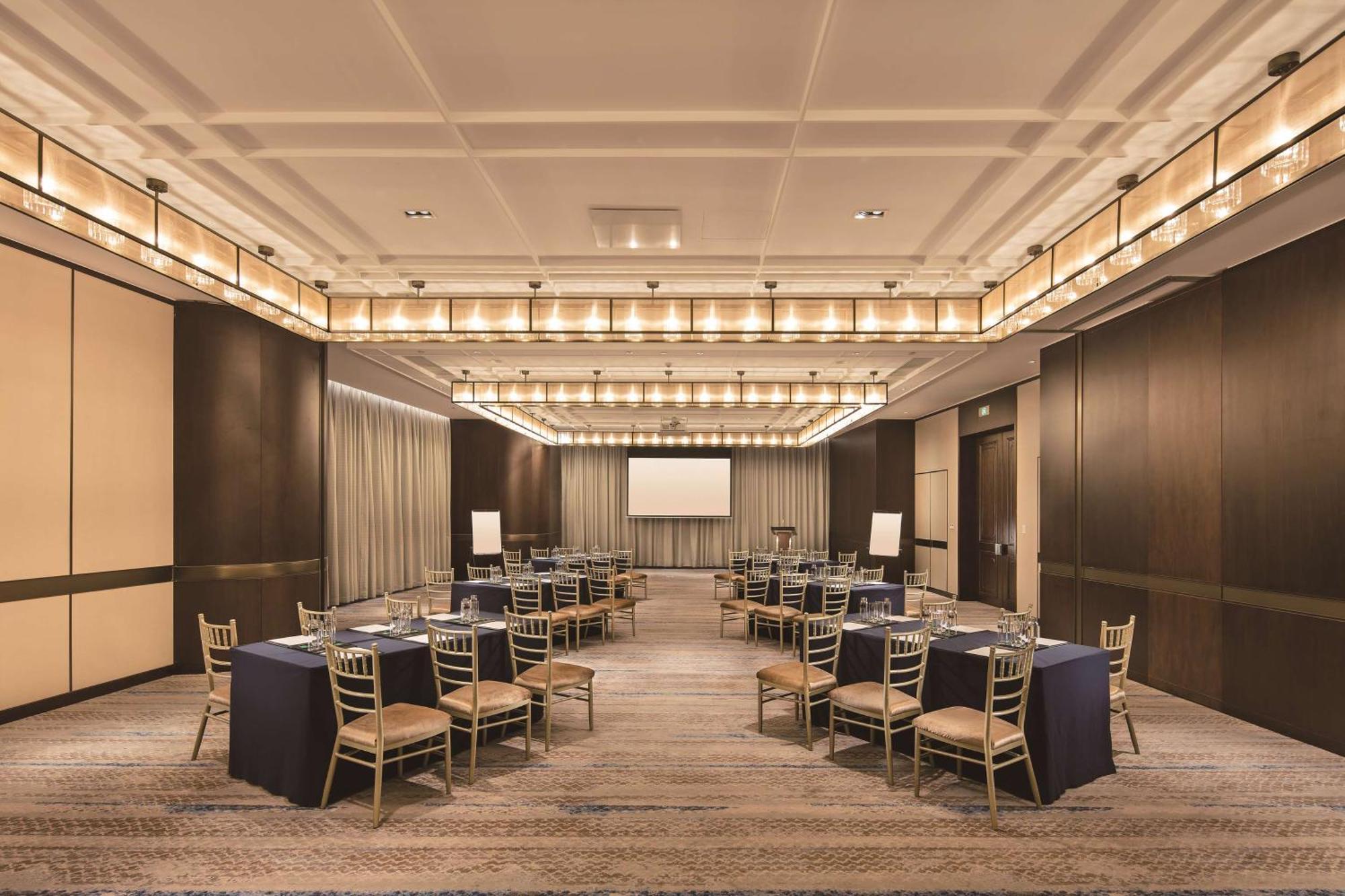 Hilton Fuzhou Hotell Fuzhou  Exteriör bild