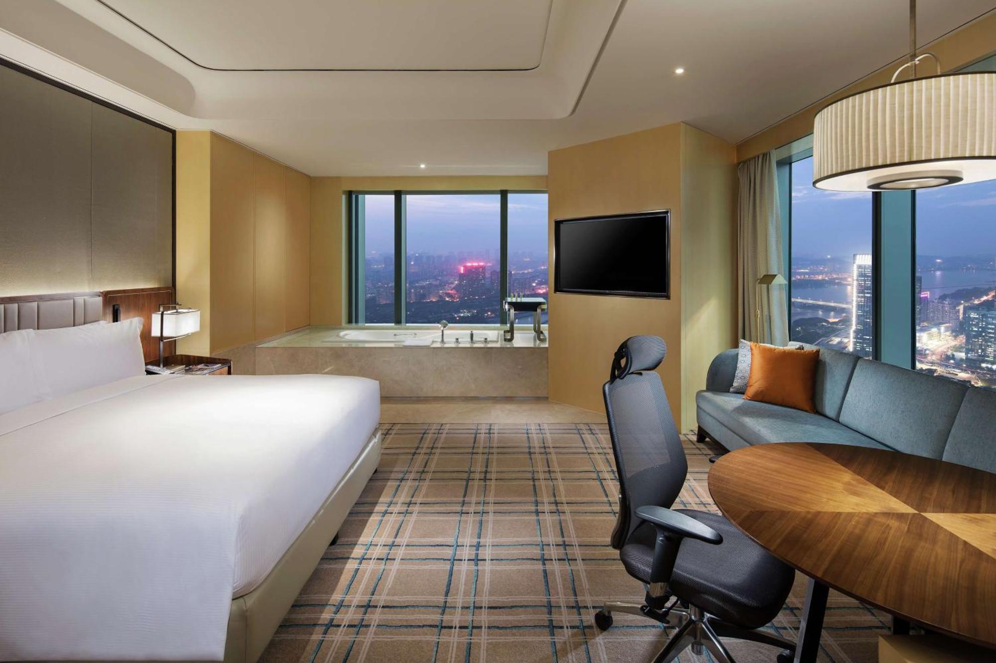 Hilton Fuzhou Hotell Fuzhou  Exteriör bild