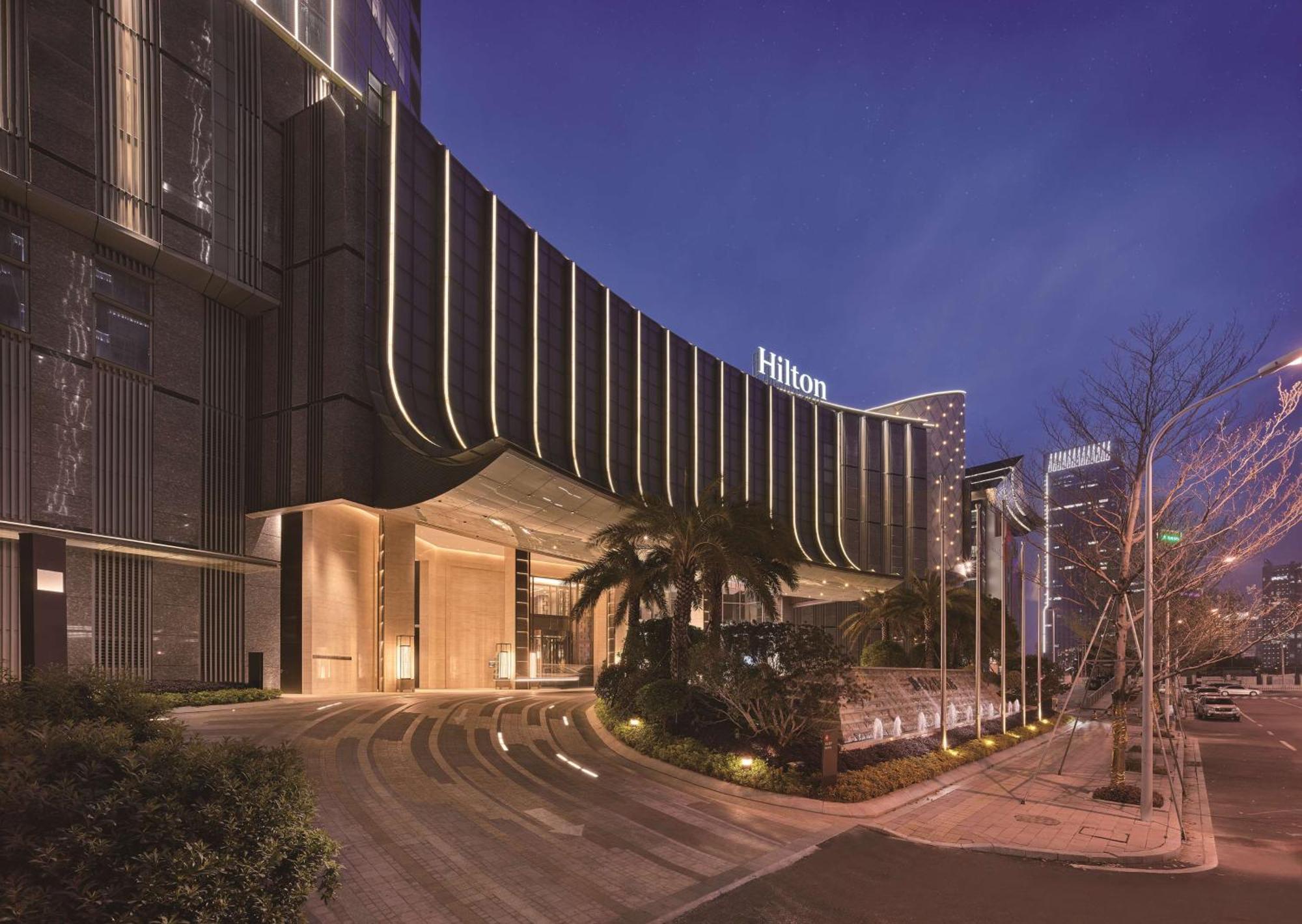 Hilton Fuzhou Hotell Fuzhou  Exteriör bild